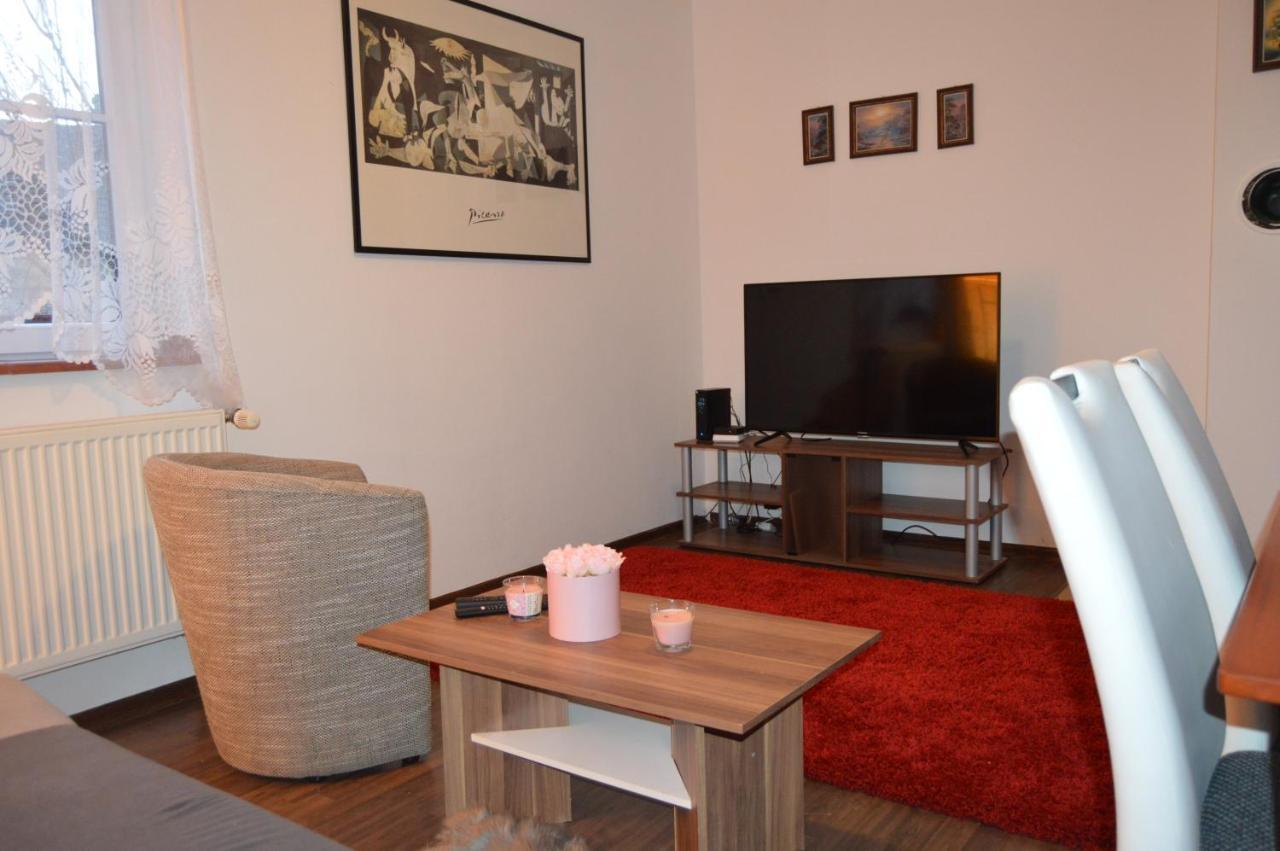 Bohemica Apartman 3 Apartment Kourim Bagian luar foto